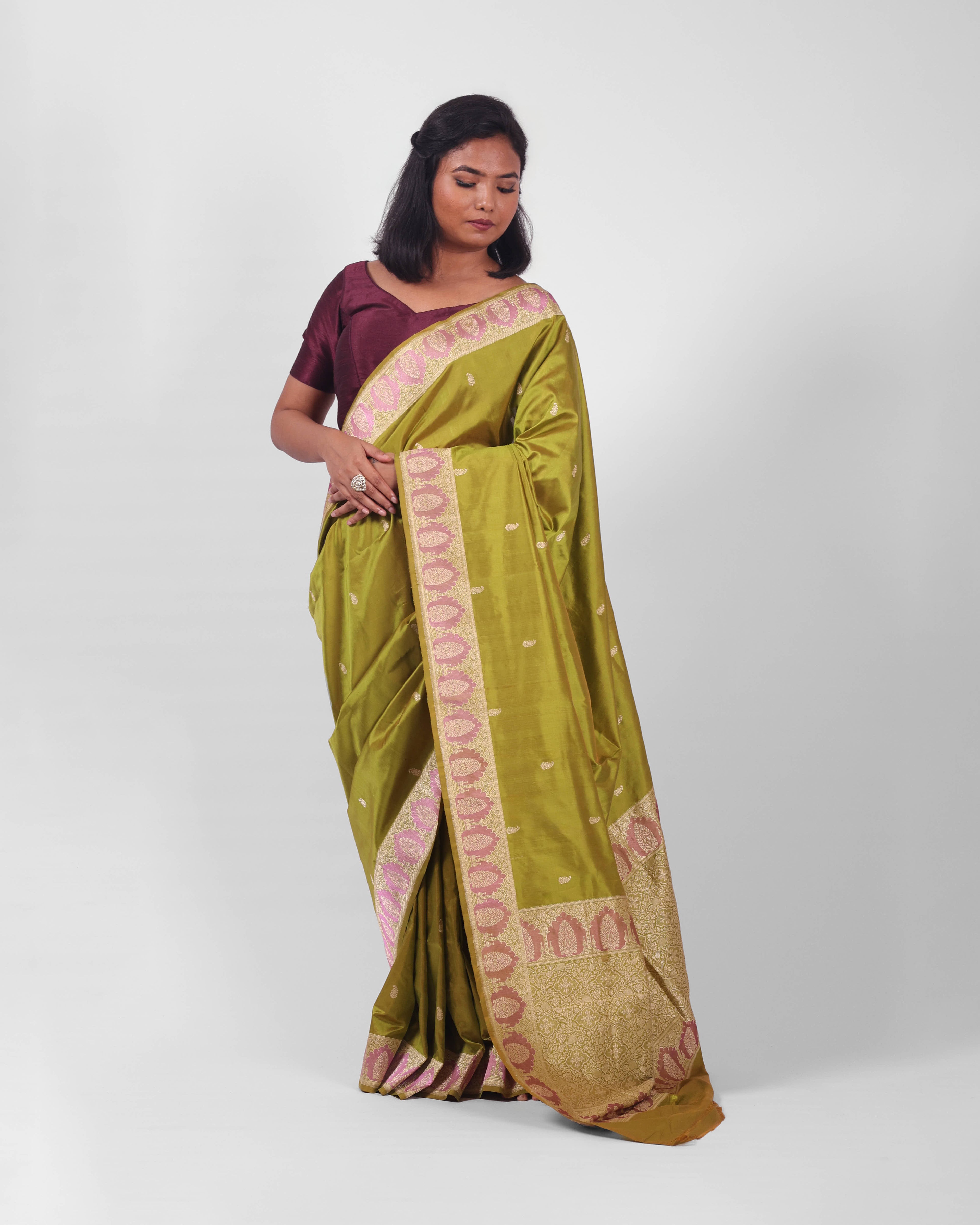 Mehru Kadwa Banarasi Saree