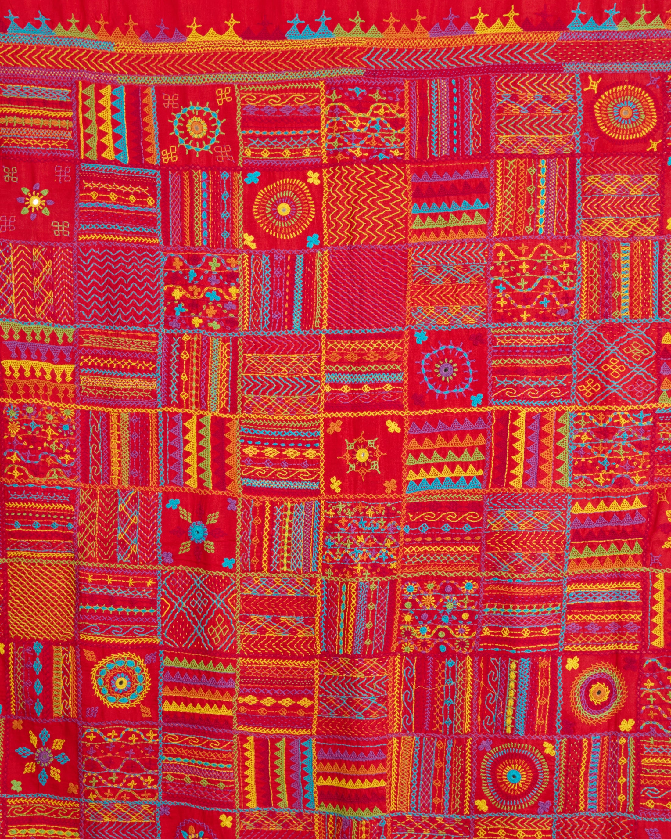 Lambani Embroidered Kosa Silk Saree Red embroidery close up