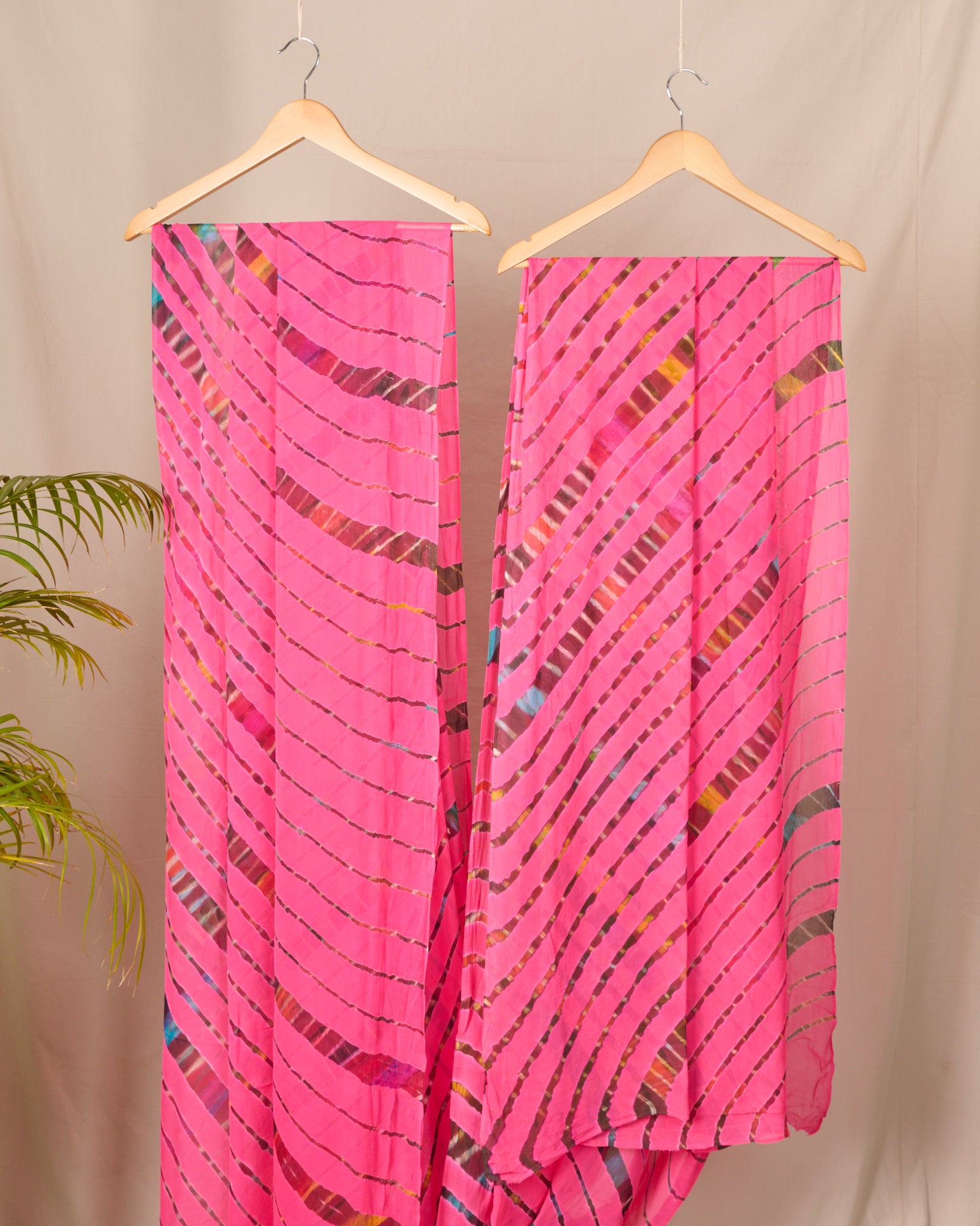 Leheriya Pure Georgette Saree Bubblegum pink Made in India Handcrafted saree