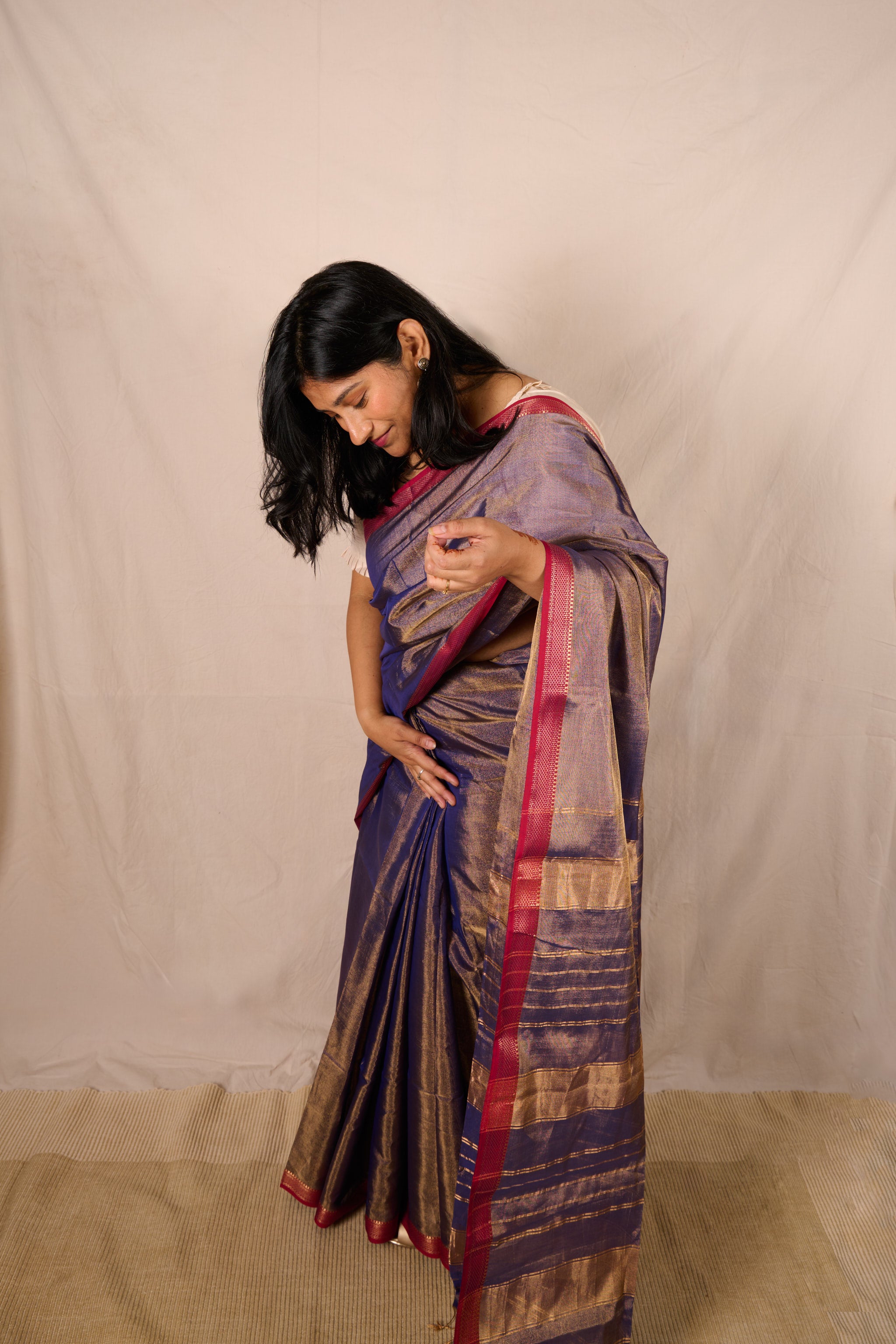 Sunehri Blue & Gold Maheshwari Tissue Saree