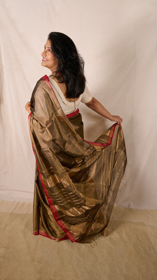 Sunehri #6 (Black & Gold)