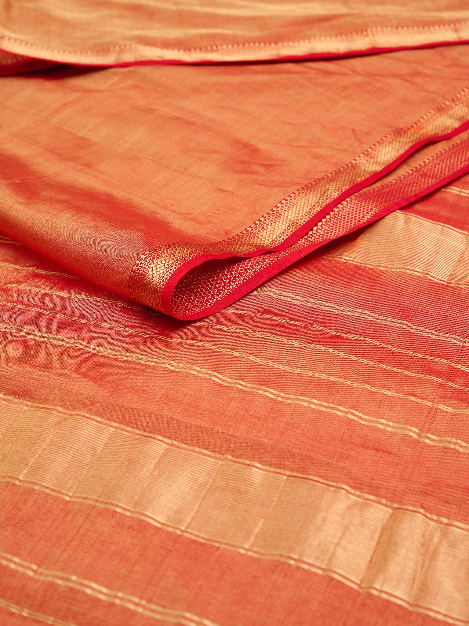 Sunehri Red & Gold Maheshwari Tissue Saree