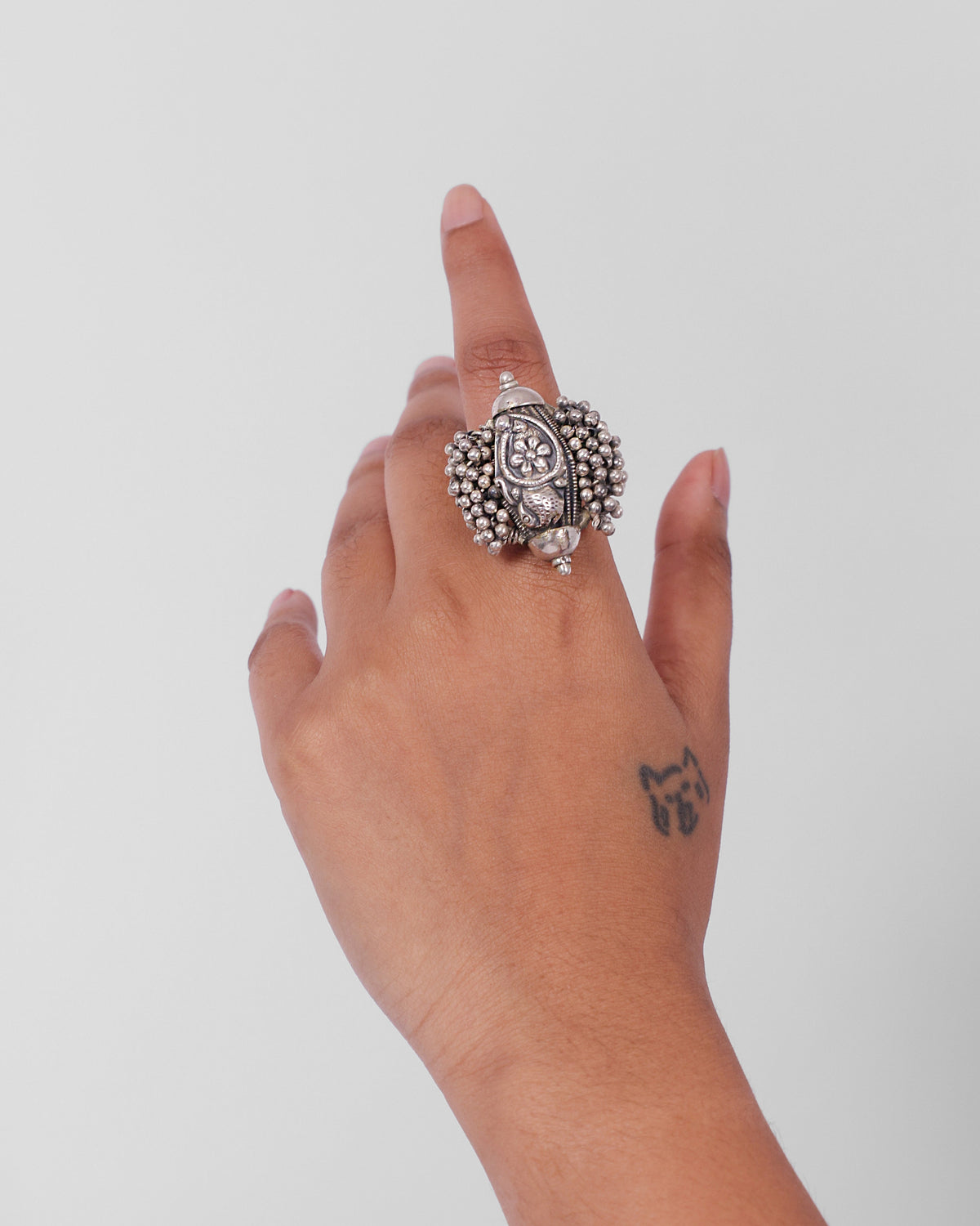 Mohur VIntage 92.5 Silver Ring