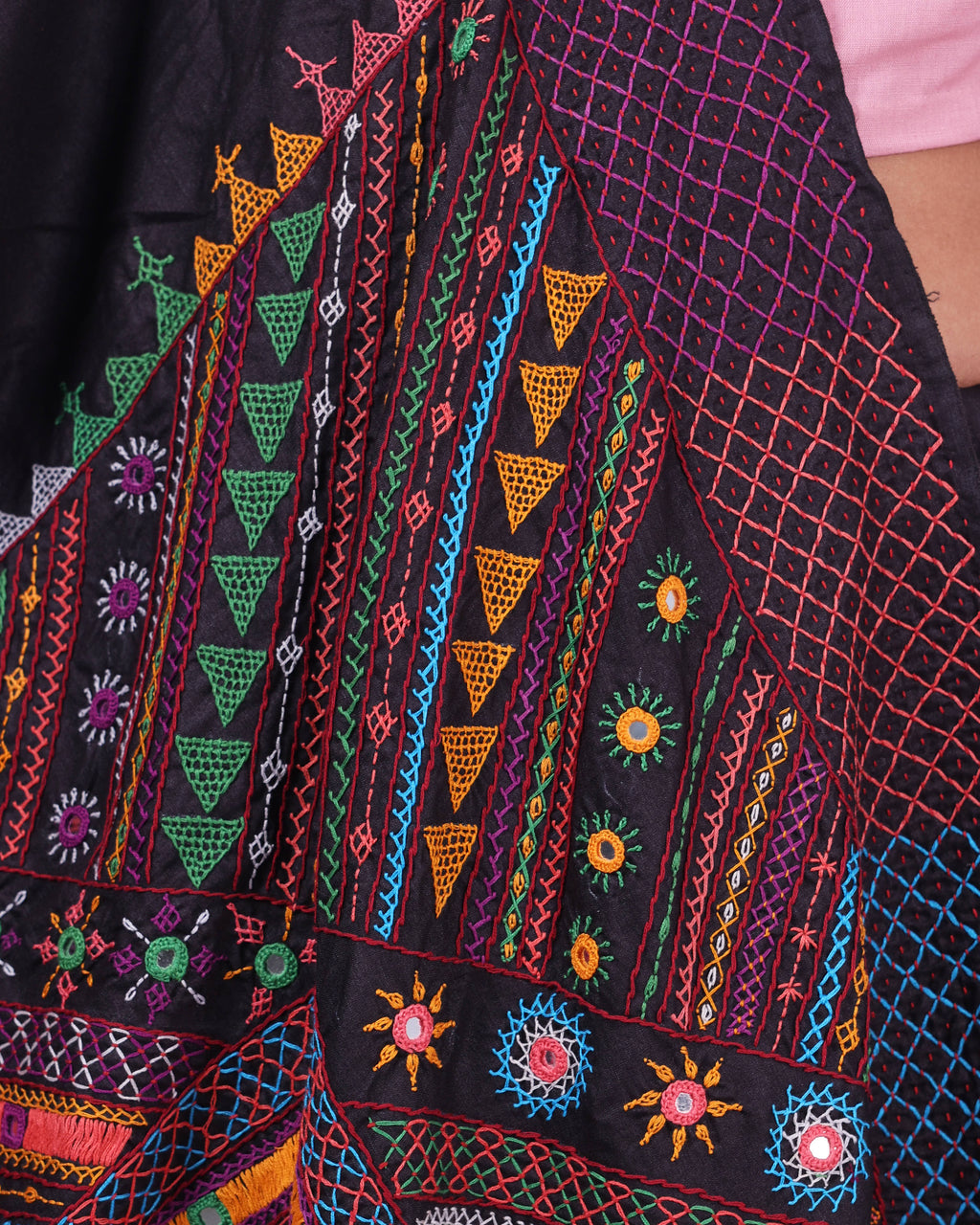 Close up of a black pallu with ornate embroidery