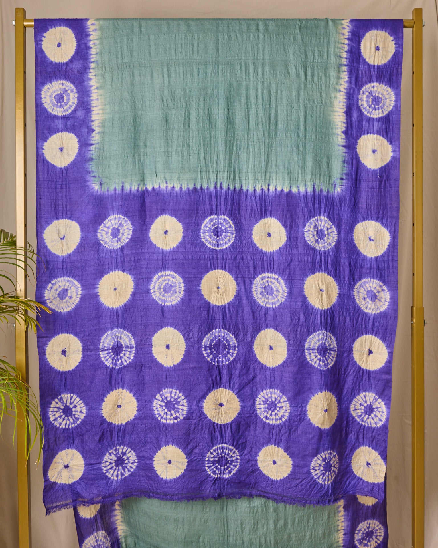Shibori Tussar Silk Saree Handloom Saree Handcrafted Textile Made in India Grey Violet Colour