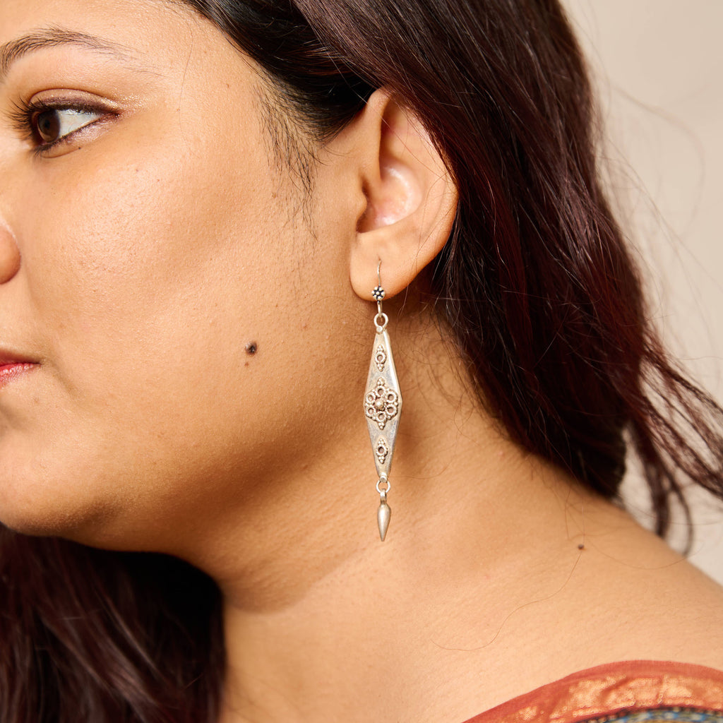 Reya Silver Earrings